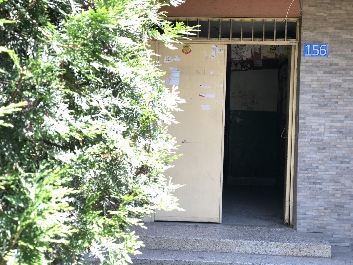 Ulpiana Apartment Pristina Buitenkant foto